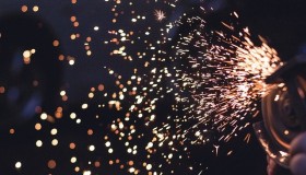 想省钱又想赚钱？京东高积分老用户账号等你来拿！